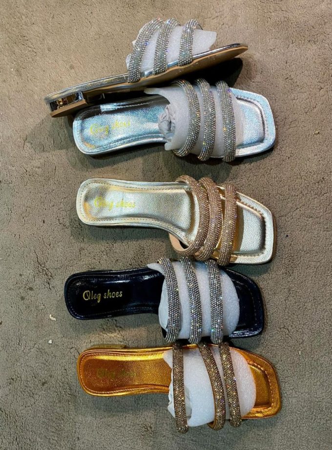 SLIPPERS